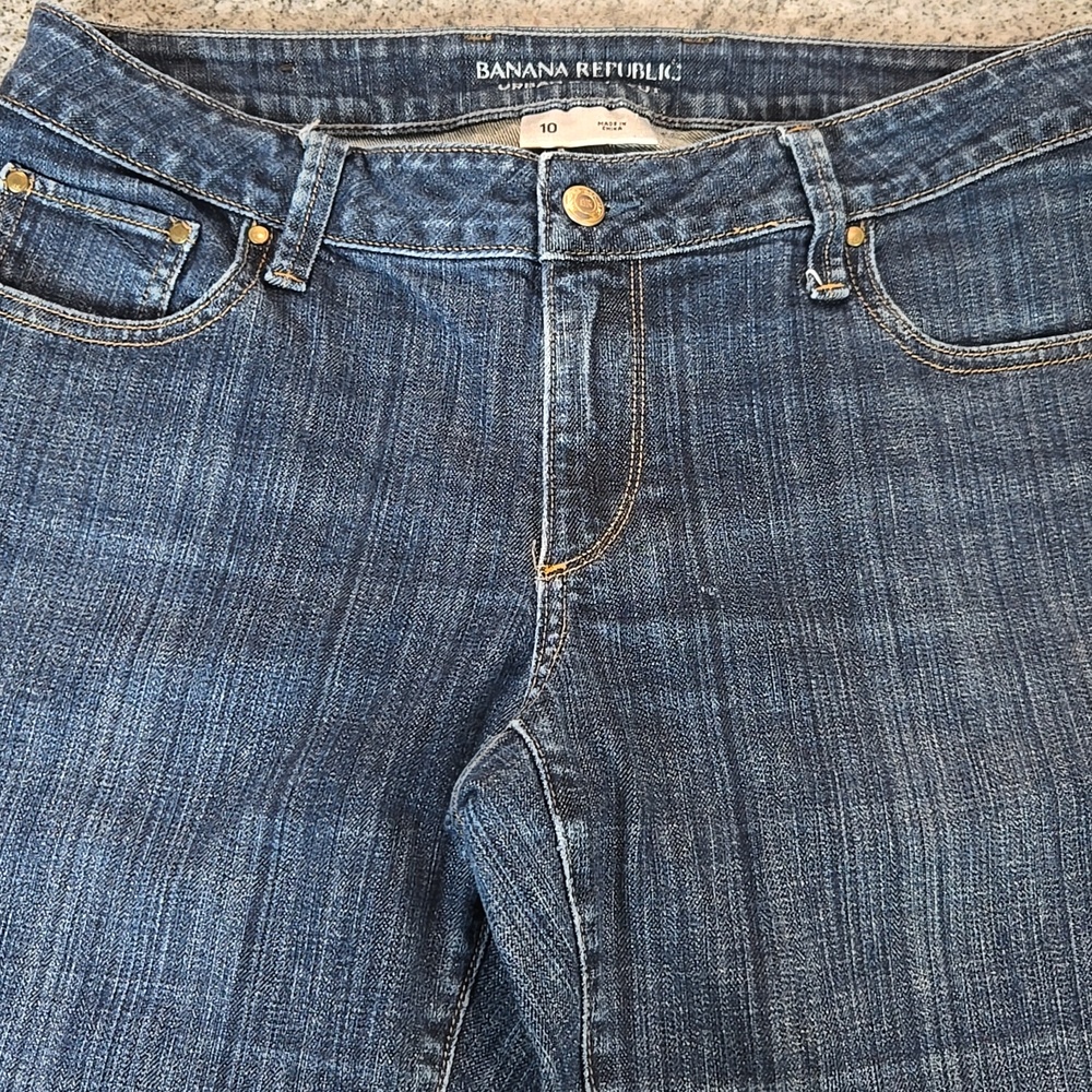 Banana Republic Women's 10 Urban Bootcut Medium Wash Mid-Rise Jeans